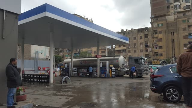 Mobil Gas Station - Tiro - موبيل